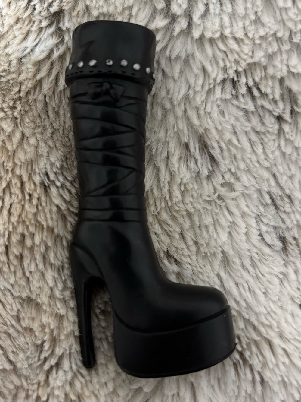 Bratz treasures roxxi’s boot